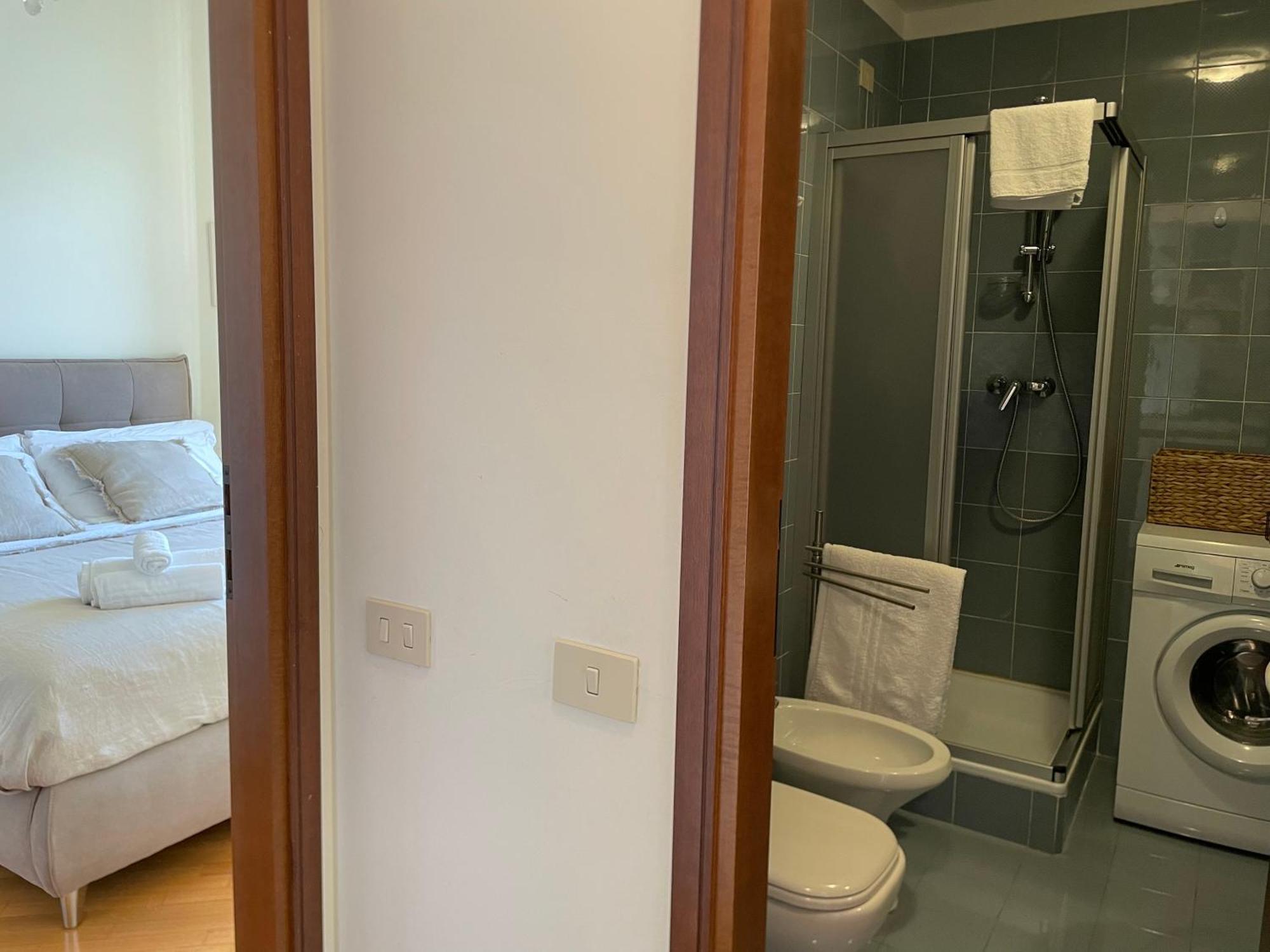 Residenza Victoria Apartment เมนาจโจ ภายนอก รูปภาพ