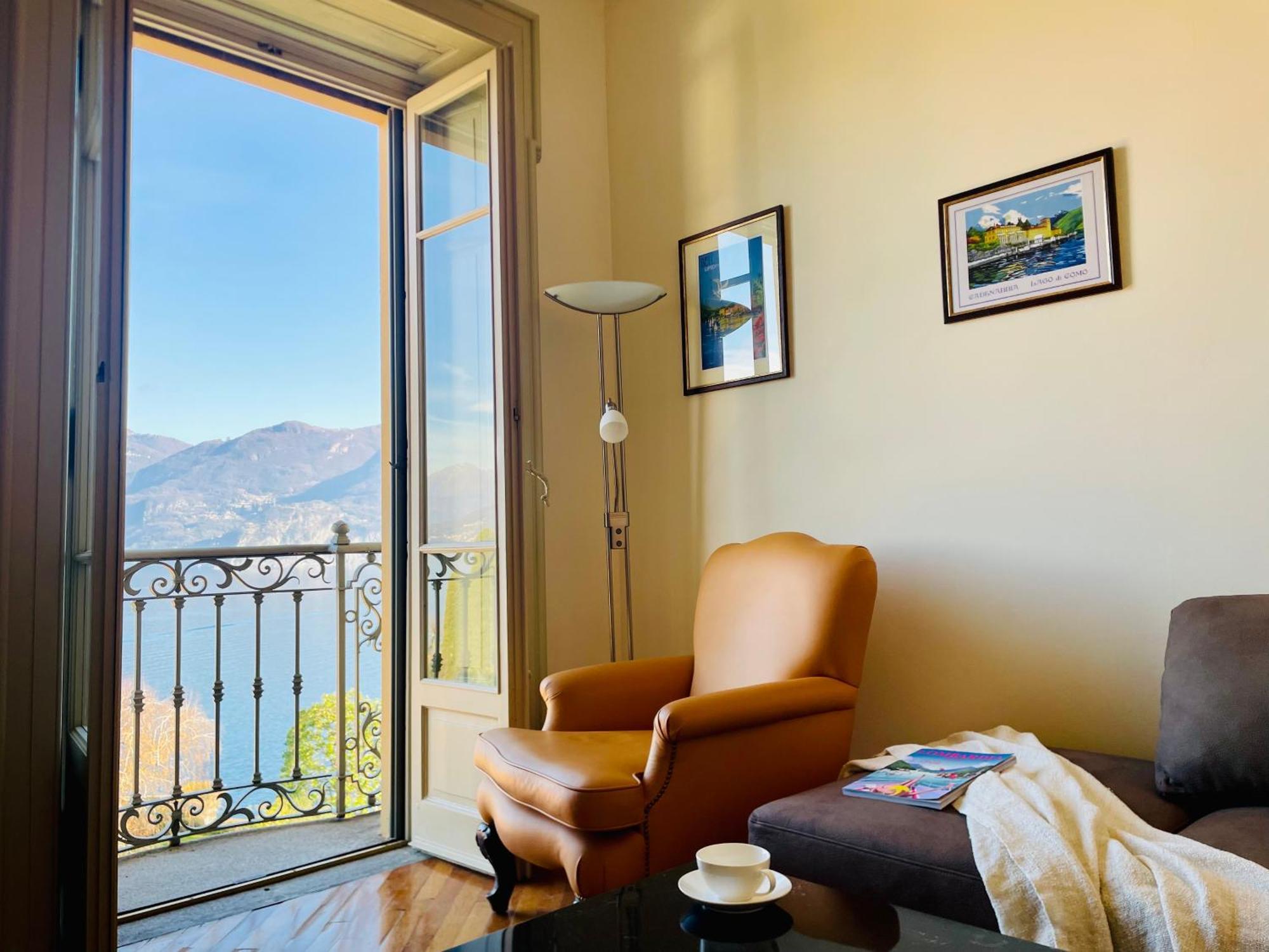 Residenza Victoria Apartment เมนาจโจ ภายนอก รูปภาพ